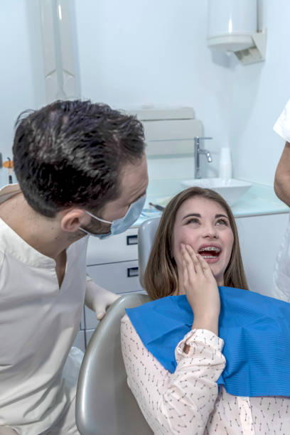 Best Emergency Gum Pain Relief  in Countryside, IL